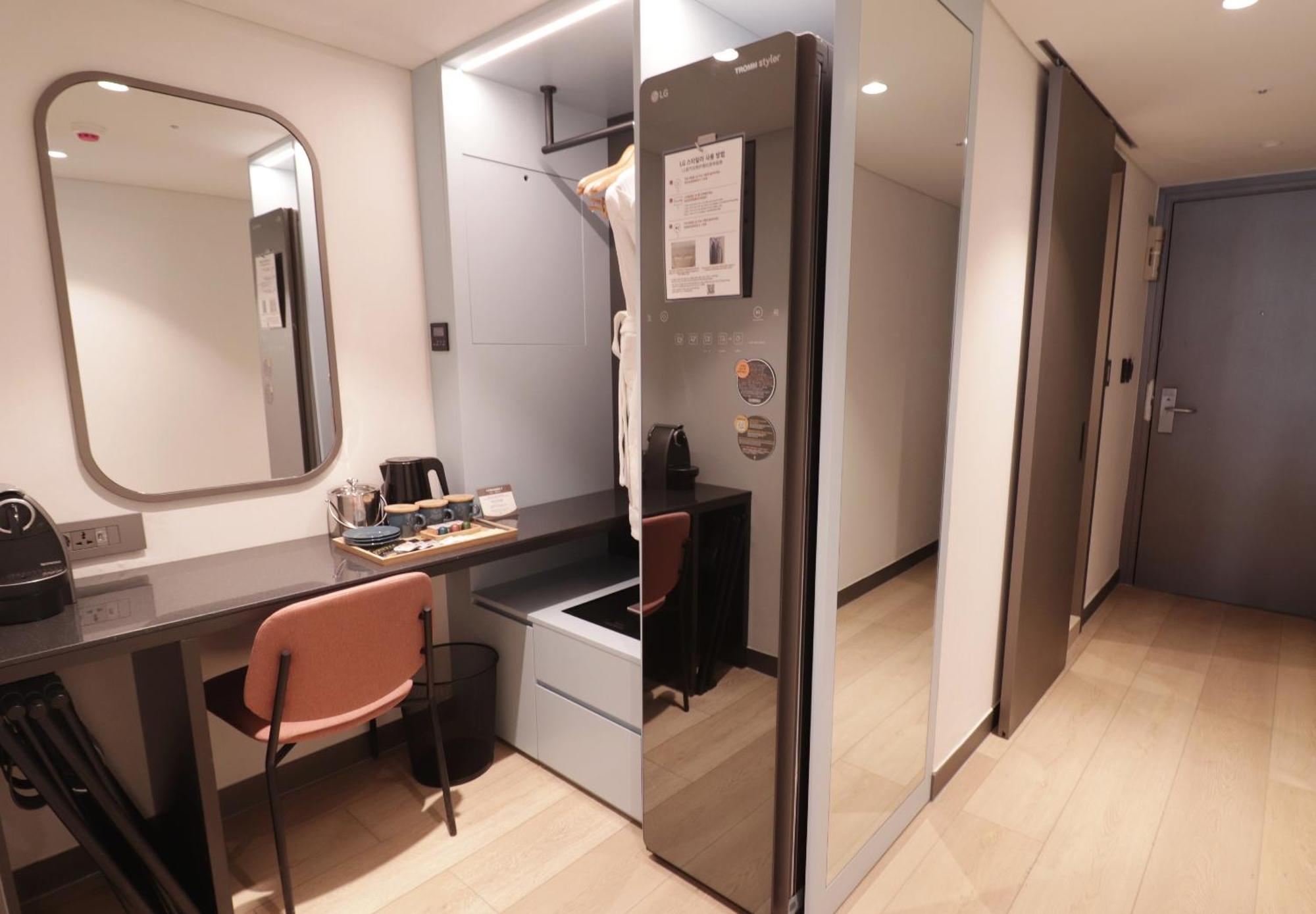 Hotel Pj Myeongdong Сеул Номер фото